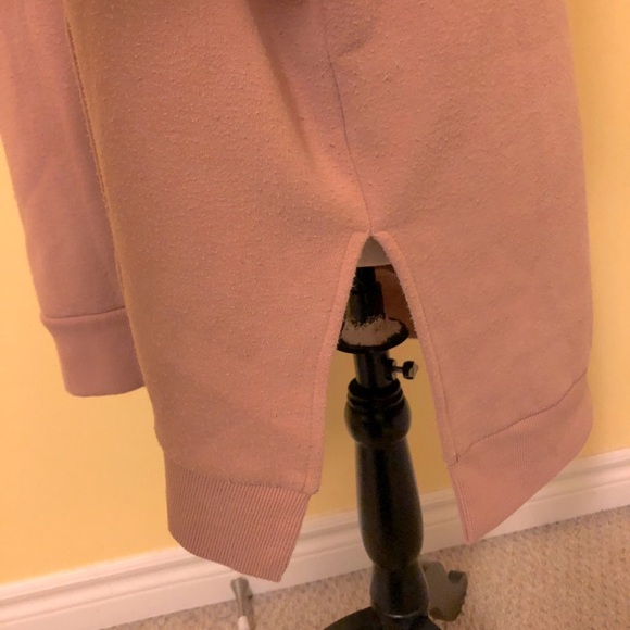 Rose Large H&M hooded sweatshirt with side slits - Picture 2 of 5